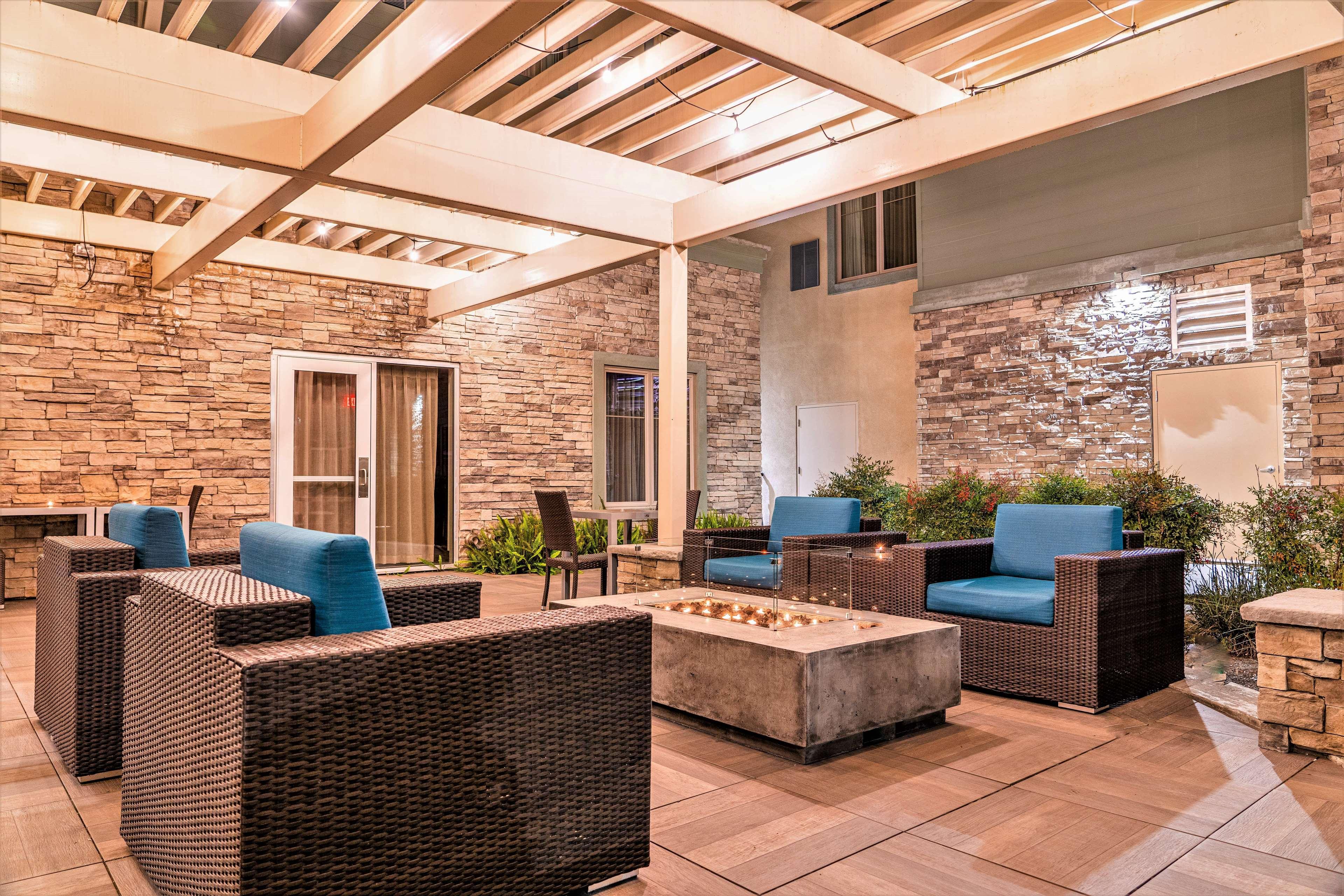 Homewood Suites By Hilton Pleasant Hill Concord Екстер'єр фото