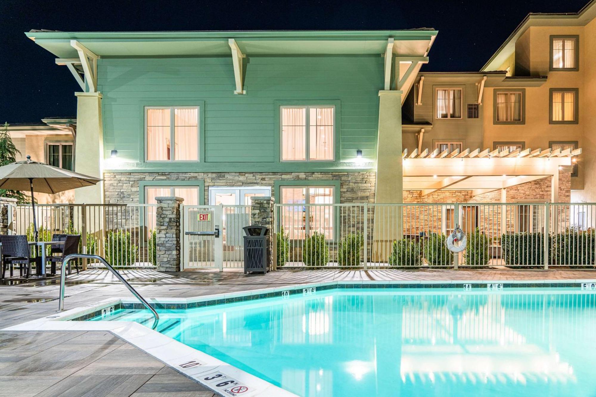 Homewood Suites By Hilton Pleasant Hill Concord Екстер'єр фото